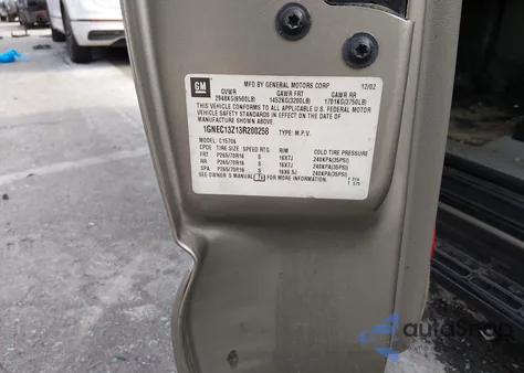 2003 Chevrolet Tahoe Lt z USA, uszkodzony, nr VIN 1GNEC13Z13R200258